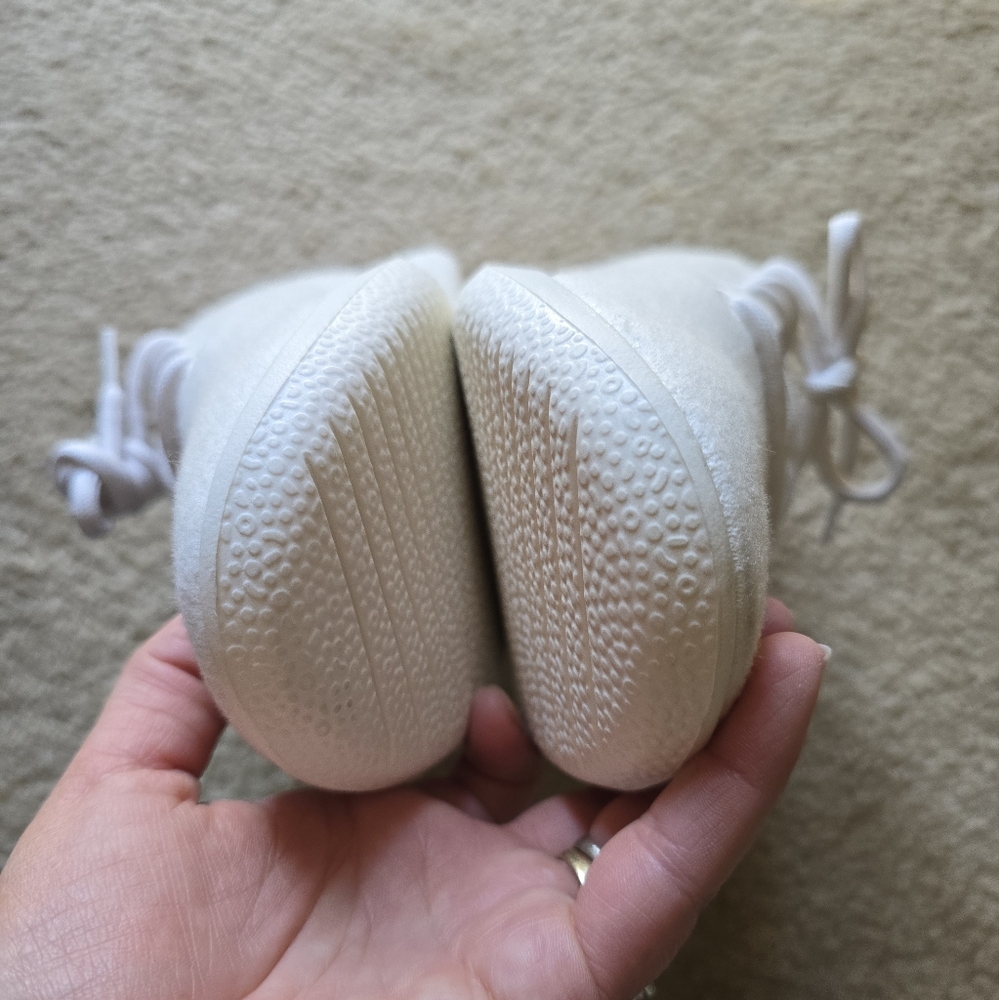Allbirds White Wool Runners - Picture 5 of 11